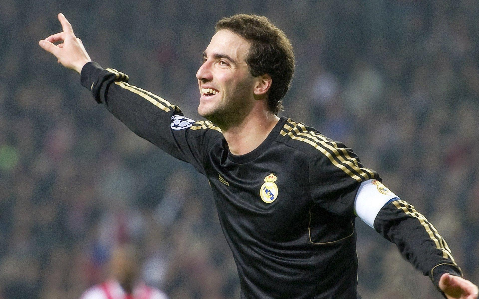 加入亚足联?俄罗斯媒体大幅报道2022亚洲金球奖